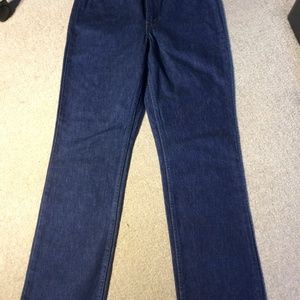MEN'S LEVI 619 JEANS - SIZE 30/32 NEVER WORN.